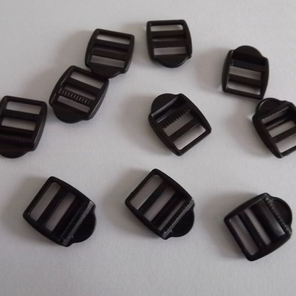 Secure & Lightweight 15mm Plastic Ladderlock Mechanism Black Buckles