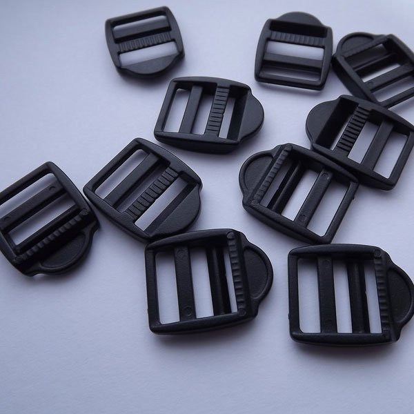 Secure & Lightweight 15mm Plastic Ladderlock Mechanism Black Buckles